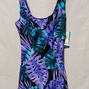 NWT Women's Sz 14 Tropical Print One Piece Skirted Swimsuit, Excellent Quality
